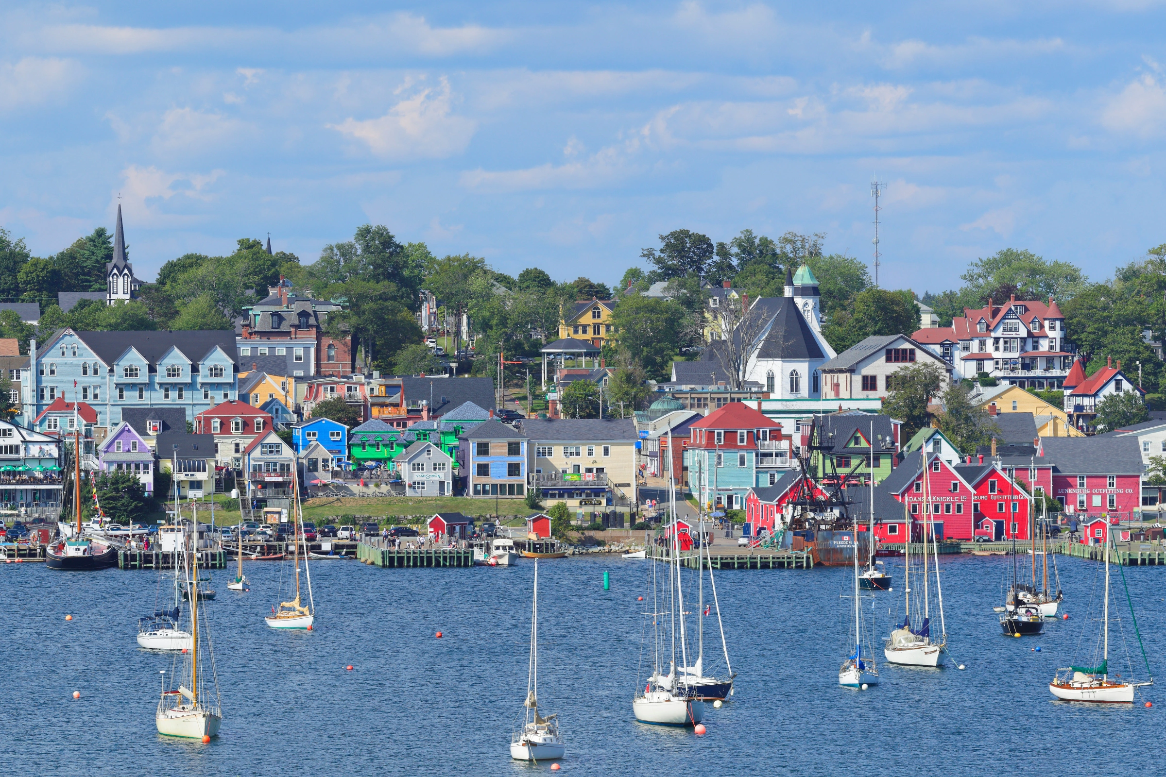 Lunenburg,_Nova_Scotia[1] (1).webp